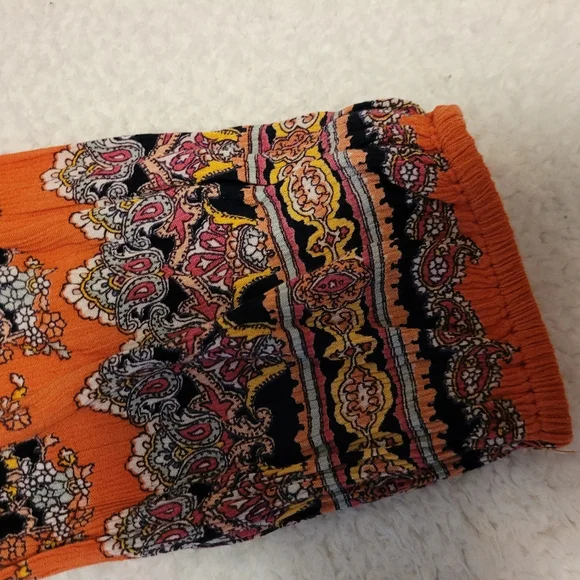 Bila XL Paisley Print Top Made In India - Picture 6 of 9